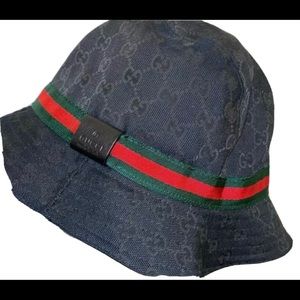 Gucci monogram bucket hat size large
